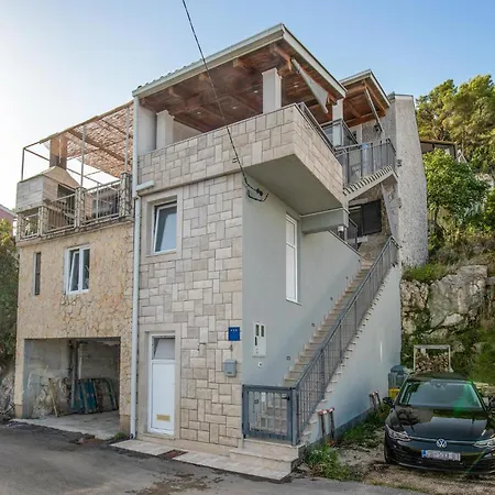 One-bedroom In *